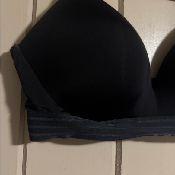 Like New Auden Push-up Bra - Picture 2 of 5